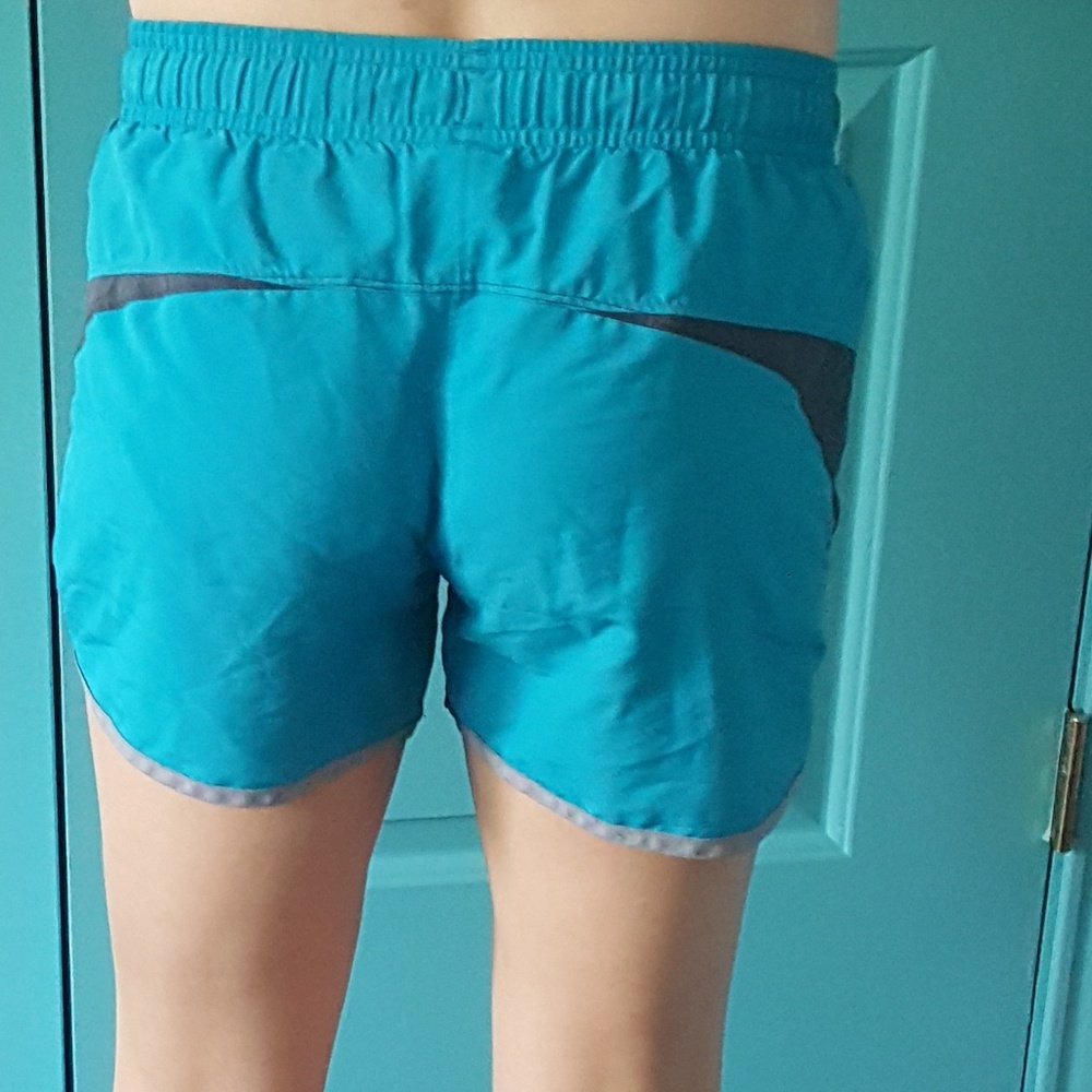 Under Armour teal running shorts - Picture 3 of 4